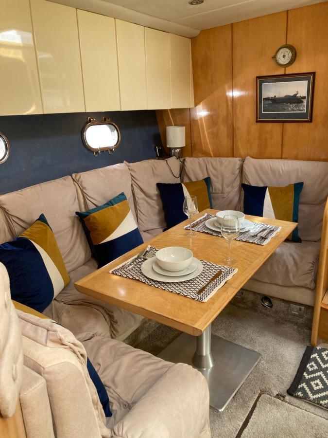 Entire Boat At St Katherine Docks 2 Available Select Using Room Options Londyn Zewnętrze zdjęcie