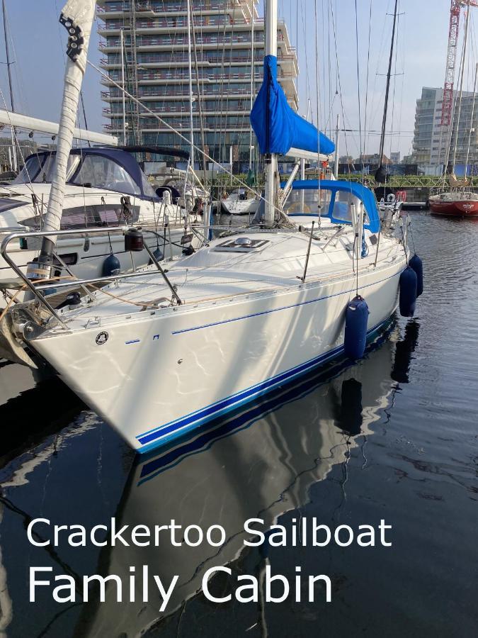 Entire Boat At St Katherine Docks 2 Available Select Using Room Options Londyn Zewnętrze zdjęcie